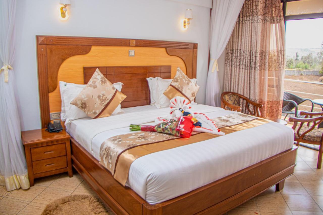 Grand Winston Hotel Nakuru Luaran gambar