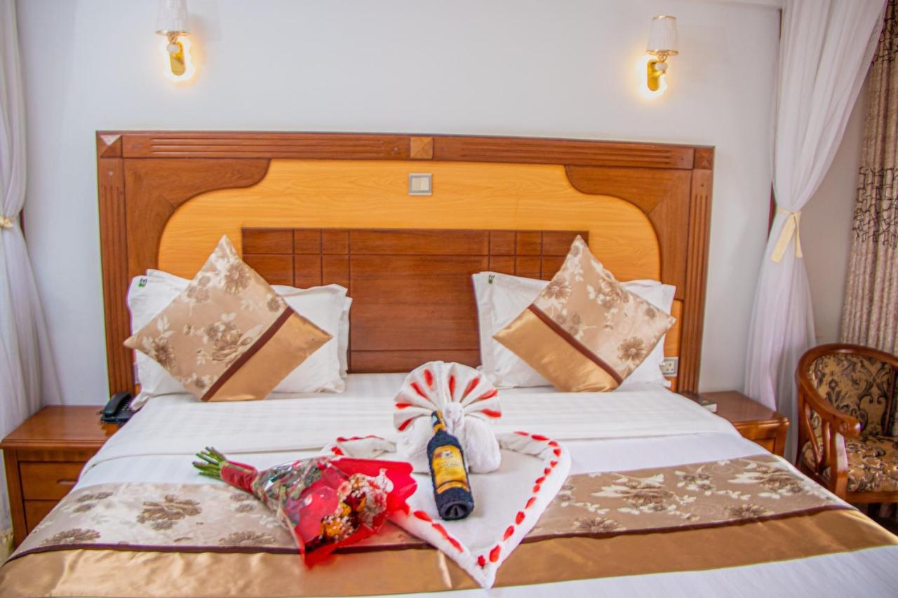 Grand Winston Hotel Nakuru Luaran gambar