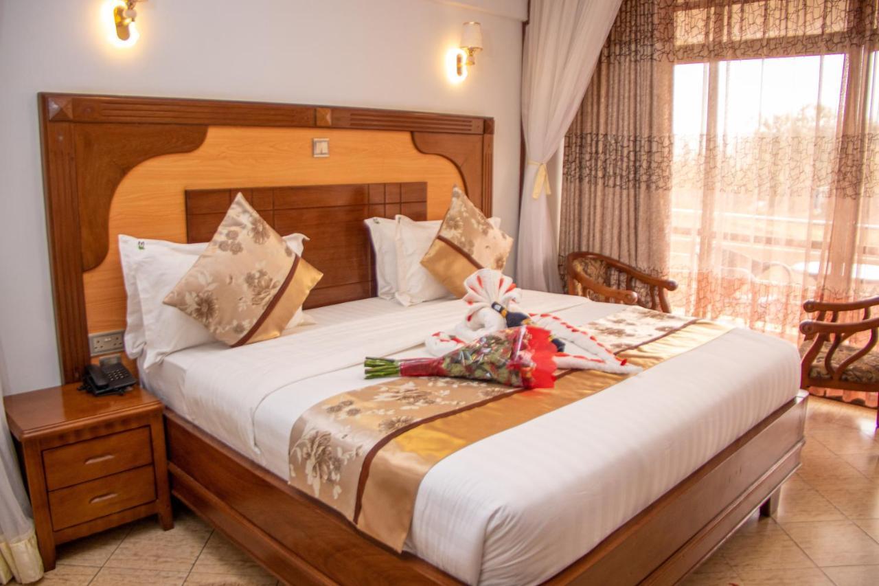 Grand Winston Hotel Nakuru Luaran gambar