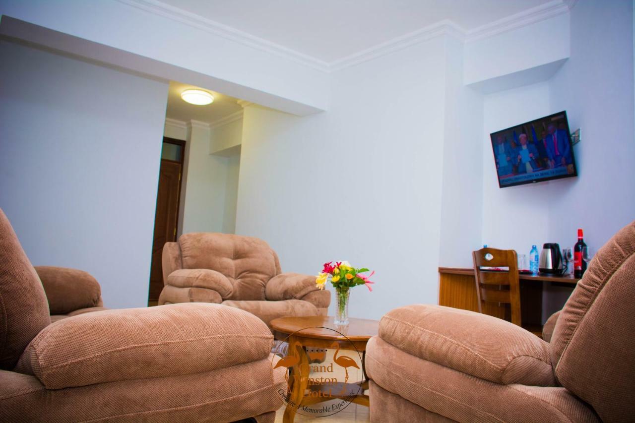 Grand Winston Hotel Nakuru Luaran gambar